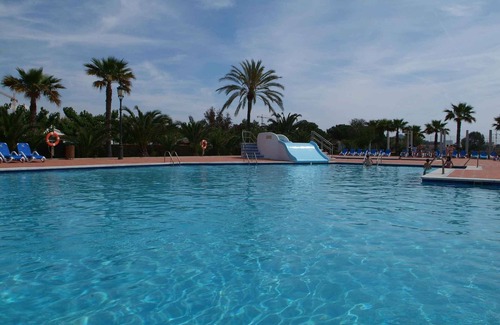 Tarragona House | Holiday home 50 m to the Mediterranean