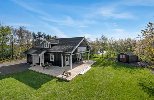 Skaven Strand House | Holiday Home Adelia - 850m to the inlet by Interhome