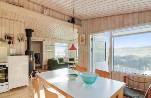 Lokken House | Holiday Home Adi - 75m from the sea by Interhome