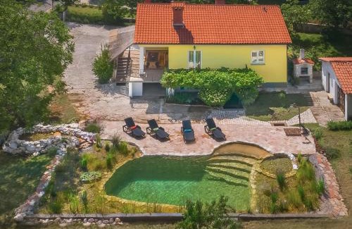 Strmac House | Holiday Home Angelina by Interhome