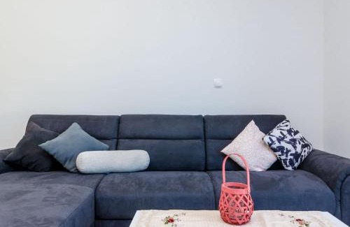 Broce House | Holiday home Barbara - Two Bedroom Holiday home