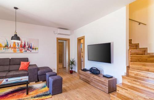 Peroj House | Holiday Home Brijunis blick by Interhome