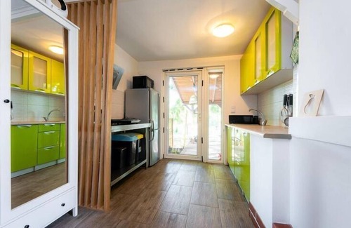 Lekowo House | Holiday Home by Lake Klępnicko with Pier