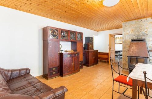 Dolni Bukovsko House | Holiday Home Bzí by Interhome