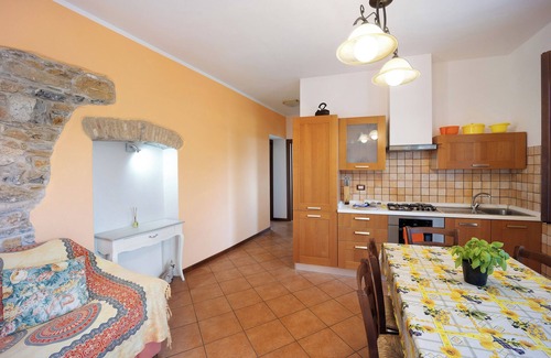Lavina House | Holiday Home 'Casale Filiberto' with Sea View, Terrace & Wi-Fi