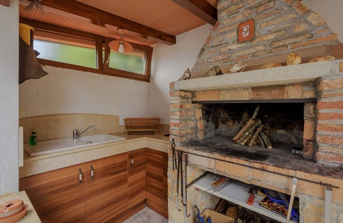 Mali Maj Ski Chalet | Holiday Home Casa Astrid by the sea in Porec, Istria