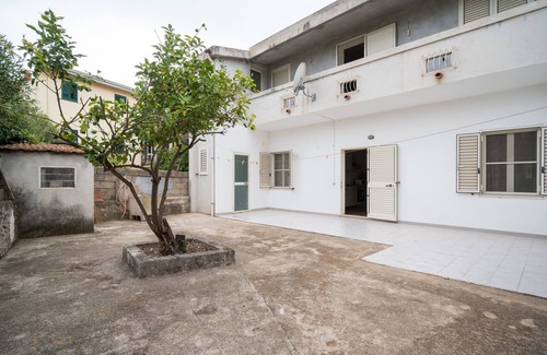 Orosei House | Holiday Home 'Casa Picchereddu' with Private Terrace