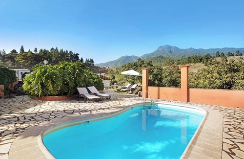 El Paso House | Holiday Home 'Casitas La Montañita - 2' with Mountain View, Wi-Fi and Air Conditioning