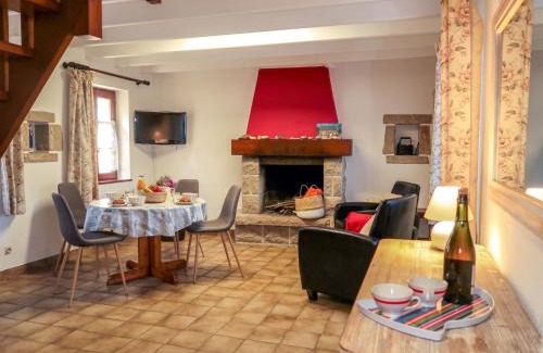 Crozon House | Holiday Home Chez Jeanne by Interhome