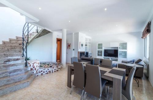 Lloret Blau House | Holiday Home Costabella by Interhome