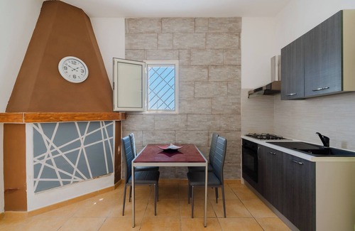 Torre Ovo House | Holiday Home 'Dilauro Con Piscina Exclusive' with Private Pool, Private Terrace and Air Conditioning