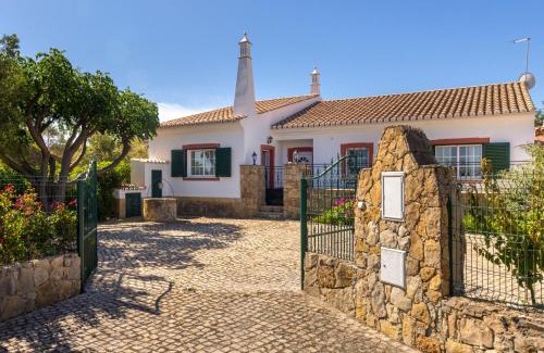 Murta House | Holiday Home Do Castelo by Interhome