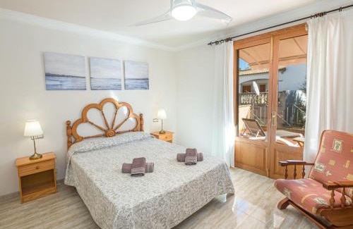 S'Estanyol de Migjorn House | Holiday Home Ca'n Bossa by Interhome