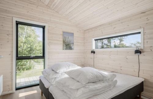 Hirtshals House | Holiday Home Faidra - 1-1km from the sea by Interhome