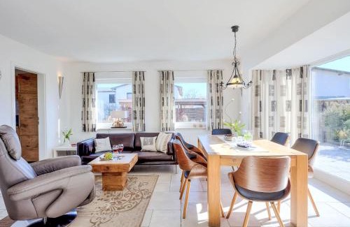 Zinnowitz House | Holiday Home Fietje by Interhome