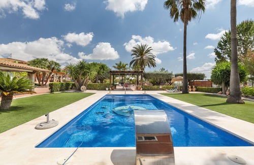 Librilla House | Holiday Home 'Finca Sol Del Sur' with Mountain View, Wi-Fi and Air Conditioning