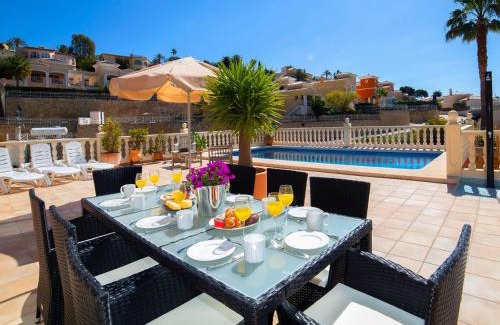 La Canuta House | Holiday Home Fleur by Interhome