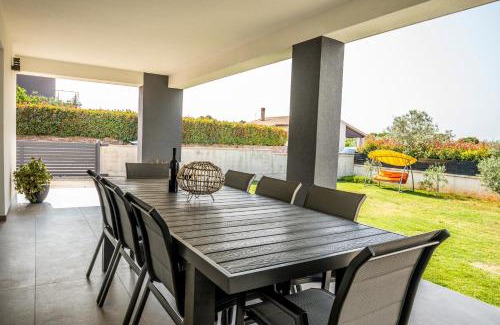 Galizana Villa | Holiday home Galižana