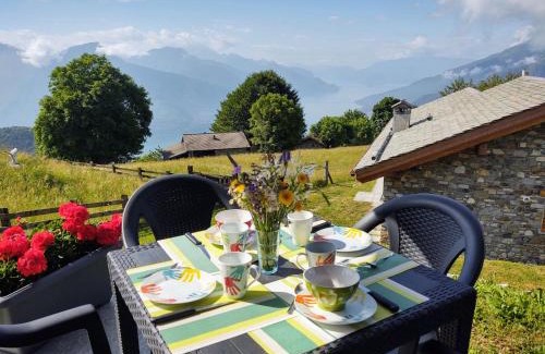 Peglio House | Holiday Home Il Nido d'Aquila - GRV635 by Interhome