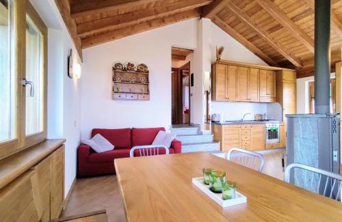 Peglio House | Holiday Home Il Nido d'Aquila - GRV635 by Interhome
