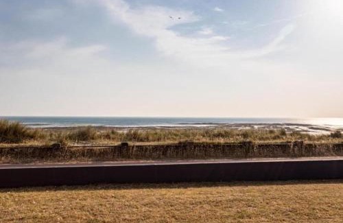 Gouy-Saint-Andre House | Holiday home in a historic building near Montreuil