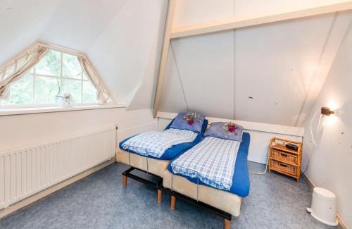 Beerze House | Holiday Home in Beerze near Forest