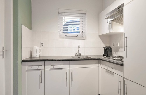 Midlaren House | Holiday Home in De Bloemert