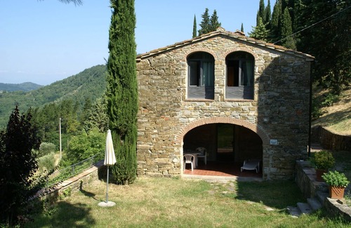Dicomano House | Holiday home in Dicomano