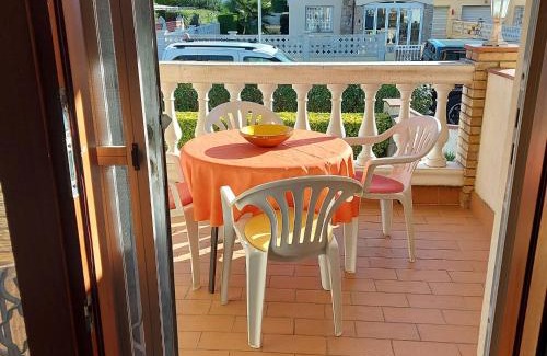 Sant Pere Pescador House | Holiday Home in Catalonia near Beach