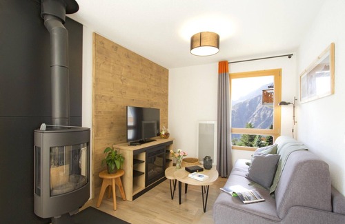 Les Deux Alpes Apartment | Holiday Home in France near Ski Slopes