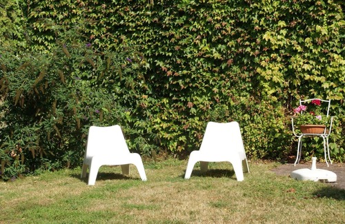 Vic-sur-Seille House | Holiday home in Vic-sur-Seille near the forest