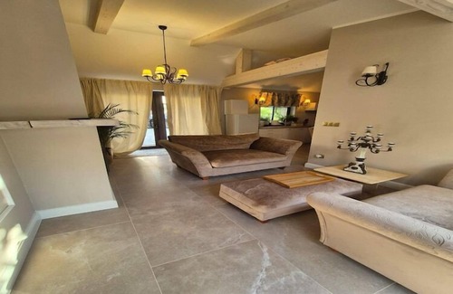 Miedzyzdroje House | Holiday Home in Lubin by Szczecin Lagoon