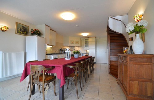 Noordbeemster House | Holiday Home in Noordbeemster with Bubble Bath