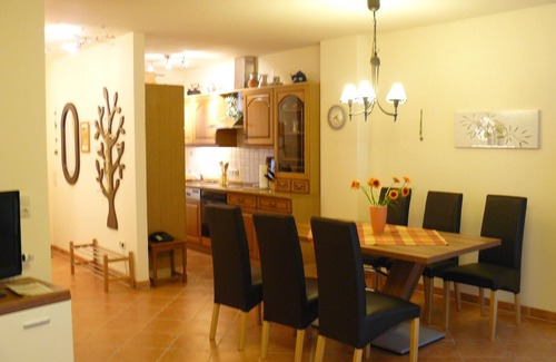 Oberhausen House | Holiday home in Oberhausen, the 'cradle of the Ruhr industry'