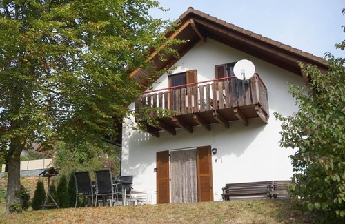 Kirchheim House | Holiday home in Reimboldshausen with large garden