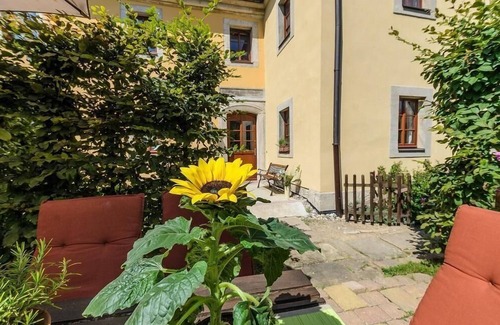 Kreischa House | Holiday home in Sobrigau with garden, terrace and barbecue