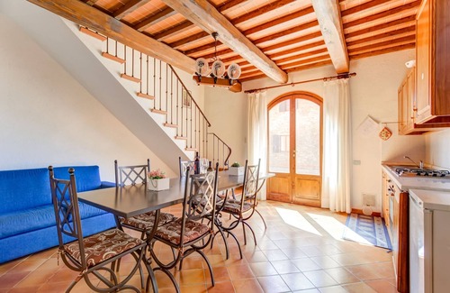 Gambassi Terme House | Holiday Home in Tuscany With Pool & Vineyards