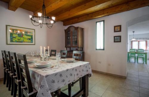 Cabrunici House | Holiday Home Ivanka by Interhome