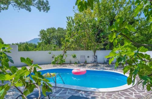 Drivenik House | Holiday Home Ivona by Interhome