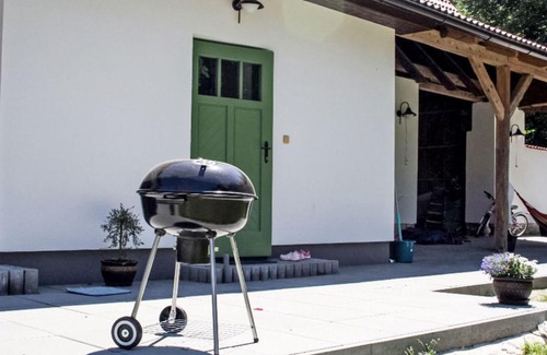 Veseli nad Luznici House | Holiday Home Klobasná by Interhome