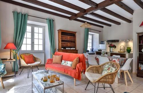 Coly House | Holiday Home La Colinoise by Interhome