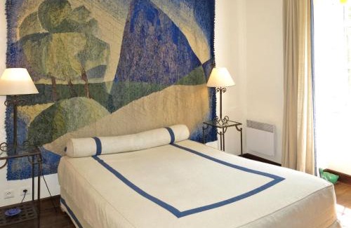 Lepinas House | Holiday Home La Terrade by Interhome