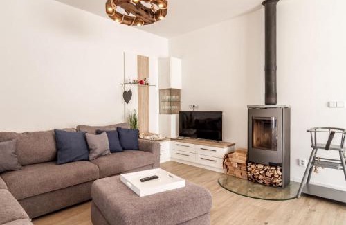 Lojzova Paseka House | Holiday Home Lakeside Village 22 - - sauna by Interhome