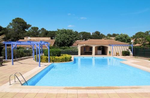 La Motte House | Holiday Home Le Clos d'Azur 1 by Interhome