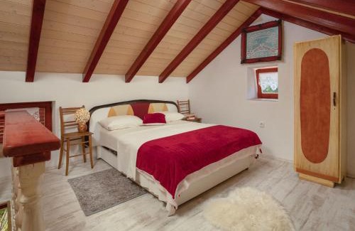 Polje House | Holiday Home Maria by Interhome