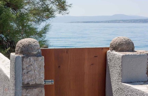 Dramalj House | Holiday home mit Terrasse und Klimaanlage