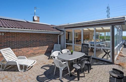 Klegod Strand House | Holiday Home Nanette - 300m to the inlet by Interhome