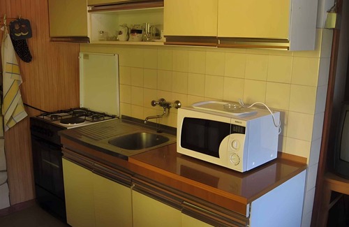 Sveti Jakov House | Holiday home near the sea