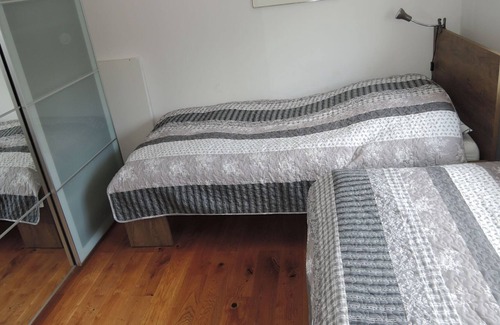 Insko House | holiday home on a fenced natural plot, Insko