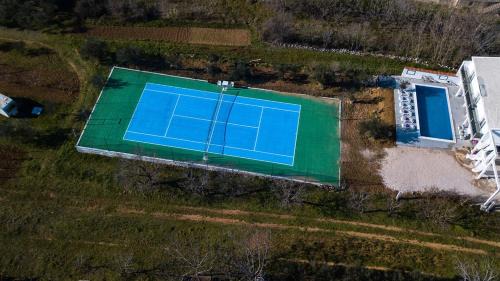 Cista Velika Villa | Holiday Home "PANORAMA-SPORT" POOL&BAR